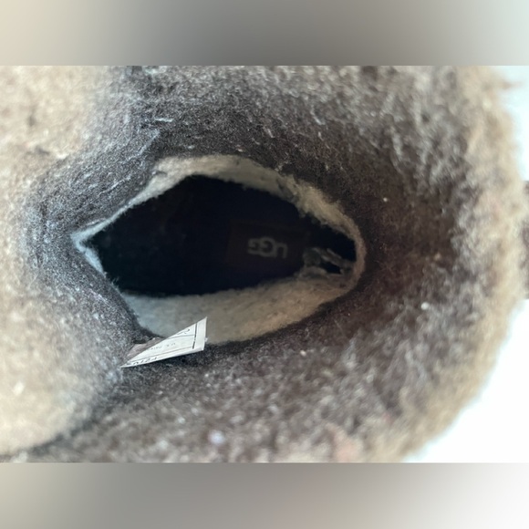 Men Ugg Felton Boot - Picture 4 of 8